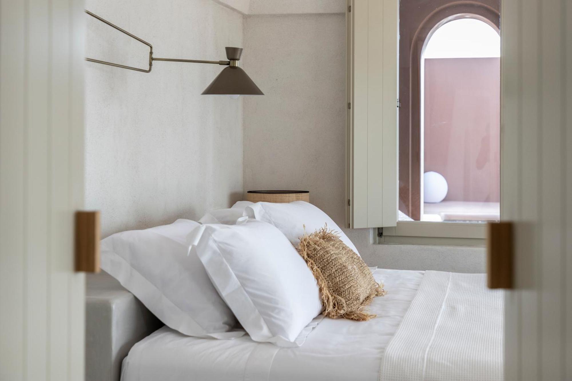 Serra Exclusive Suites Akrotírion Екстериор снимка
