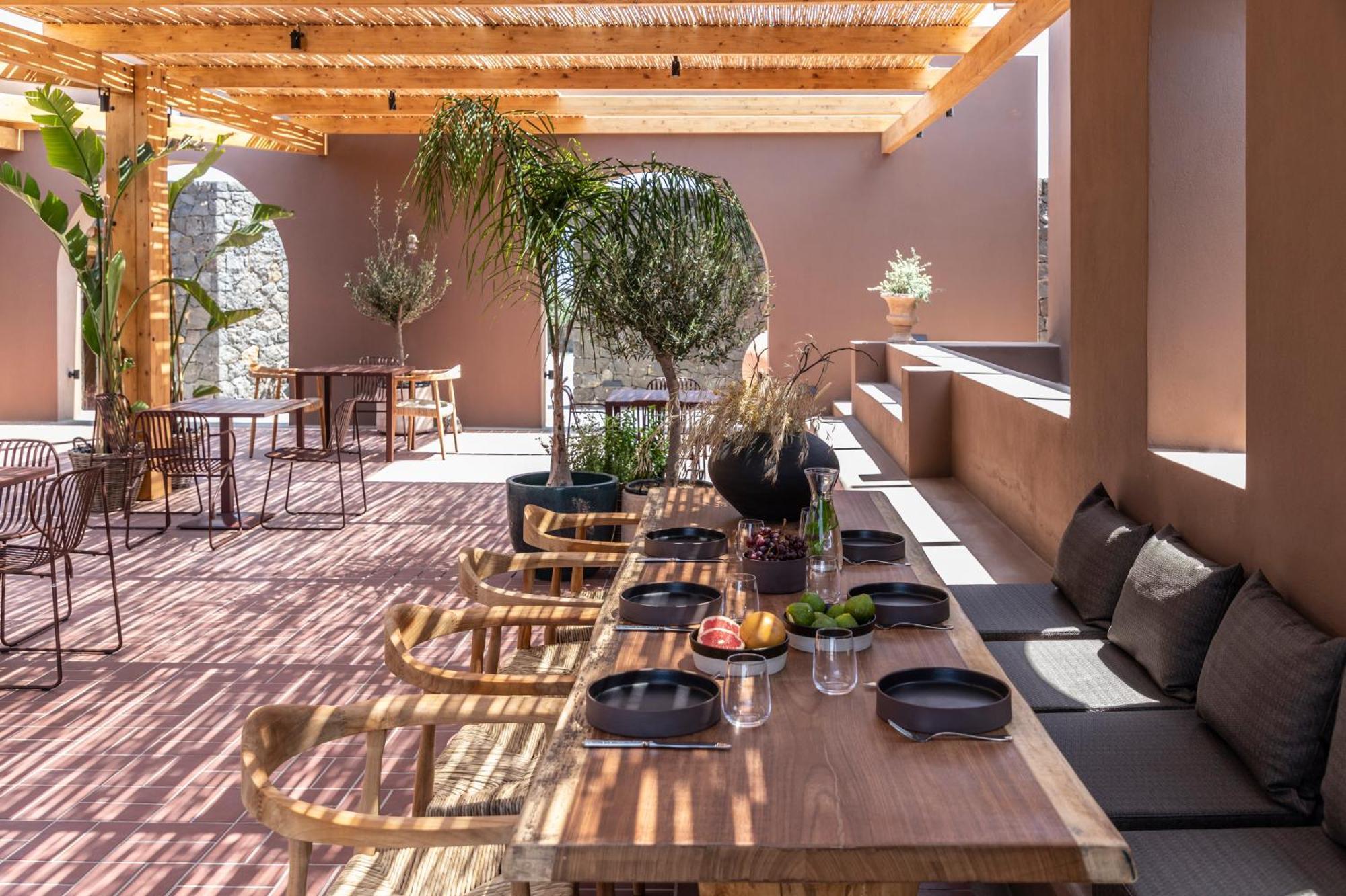 Serra Exclusive Suites Akrotírion Екстериор снимка